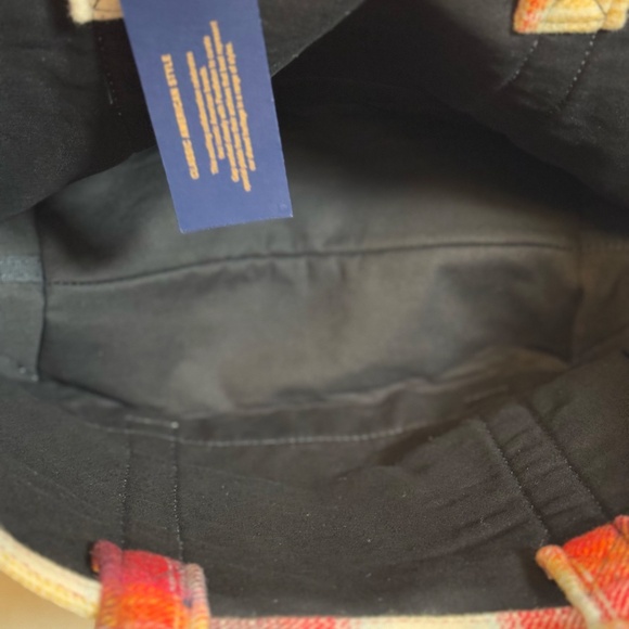 GAP X Pendleton | Plaid Small Utility Tote - Picture 8 of 9